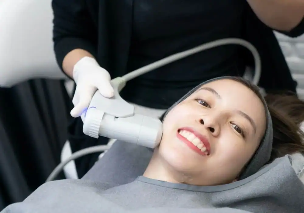 HIFU treatment Falkirk in progress